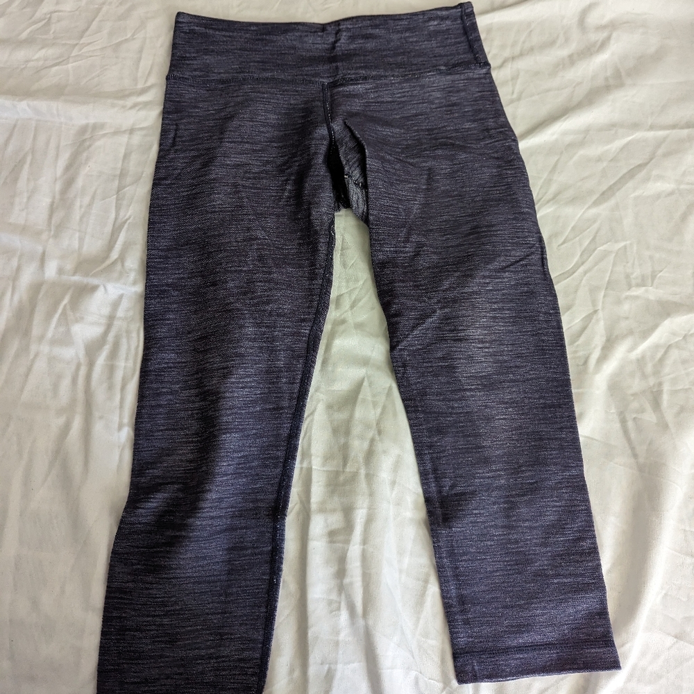 Cropped Lululemon leggings